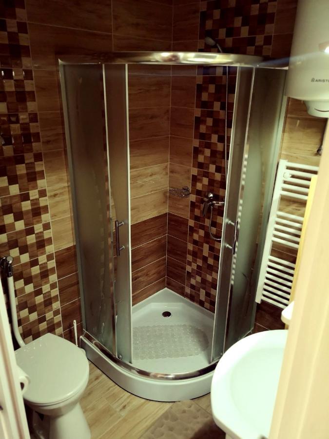 Kishaz Apartman Eger Extérieur photo